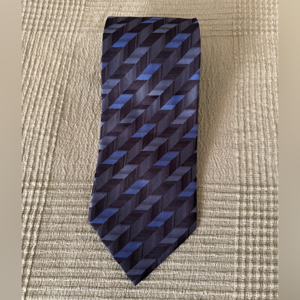 Roberto Villini Silk Geometric Tie Blue & Gray